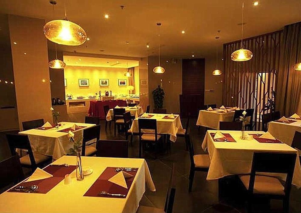 Heyi Hotel Hefei Changjiang Middle Road Extérieur photo