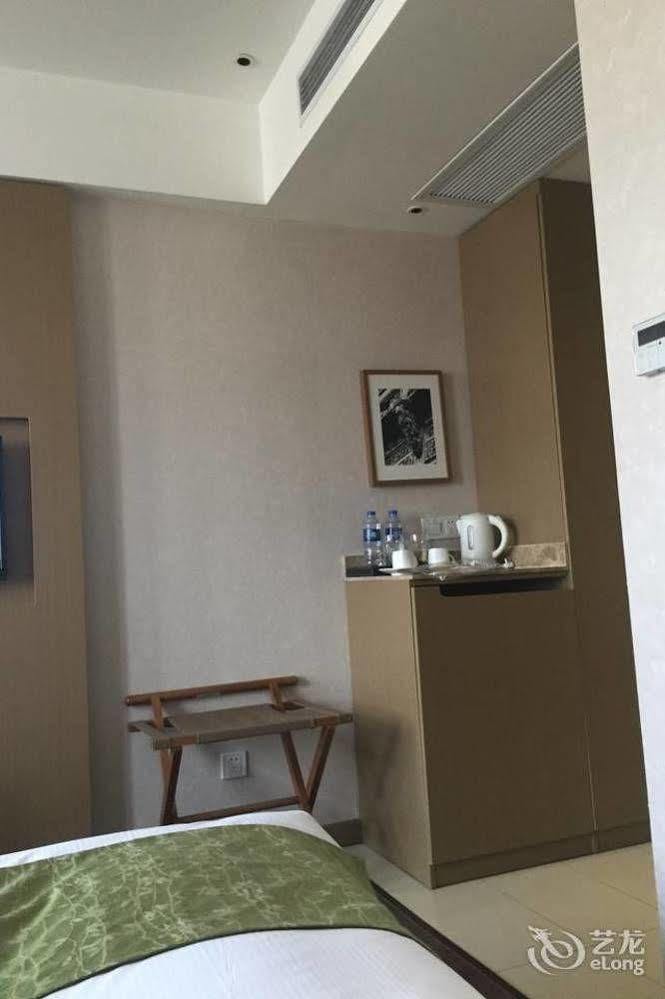 Heyi Hotel Hefei Changjiang Middle Road Extérieur photo
